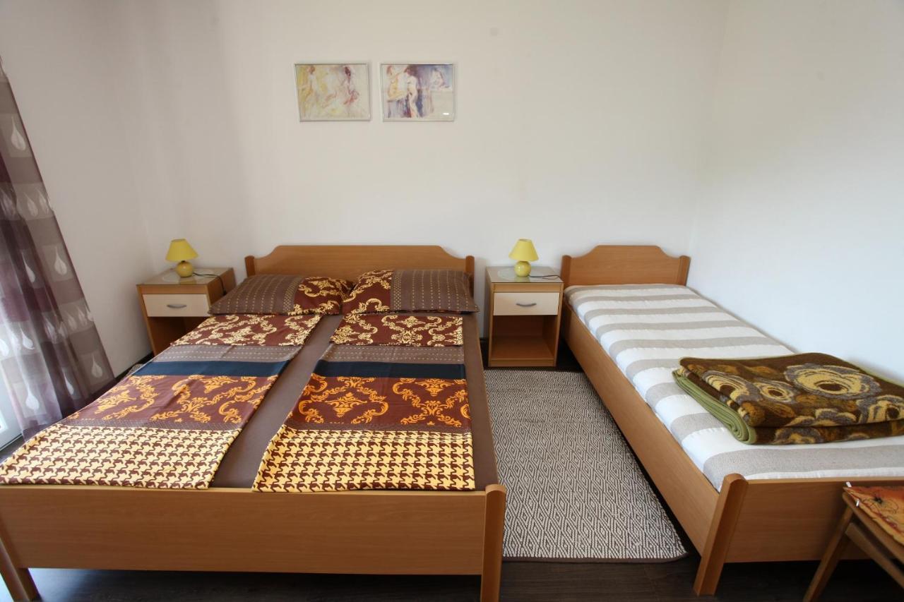 Tatjana'S Guesthouse Portoroz Ngoại thất bức ảnh