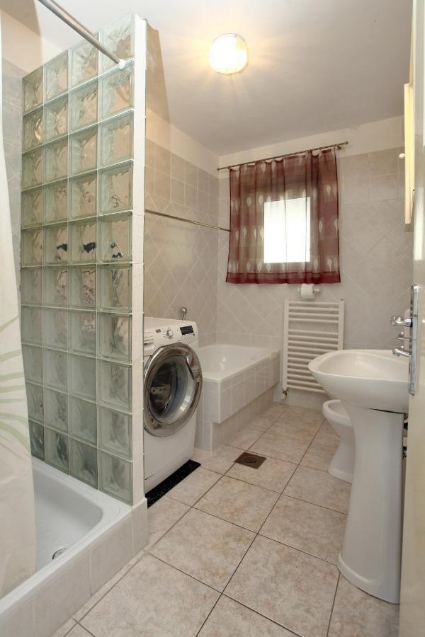 Tatjana'S Guesthouse Portoroz Ngoại thất bức ảnh