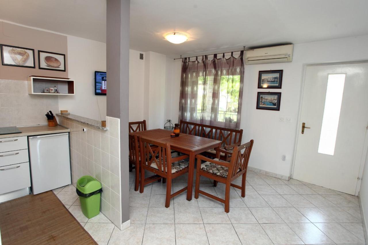 Tatjana'S Guesthouse Portoroz Ngoại thất bức ảnh